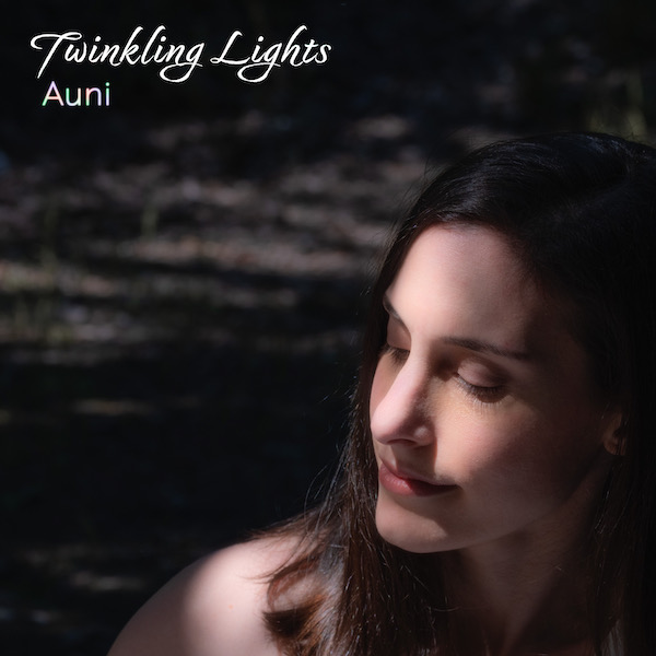 Auni_Twinkling Lights (EP)